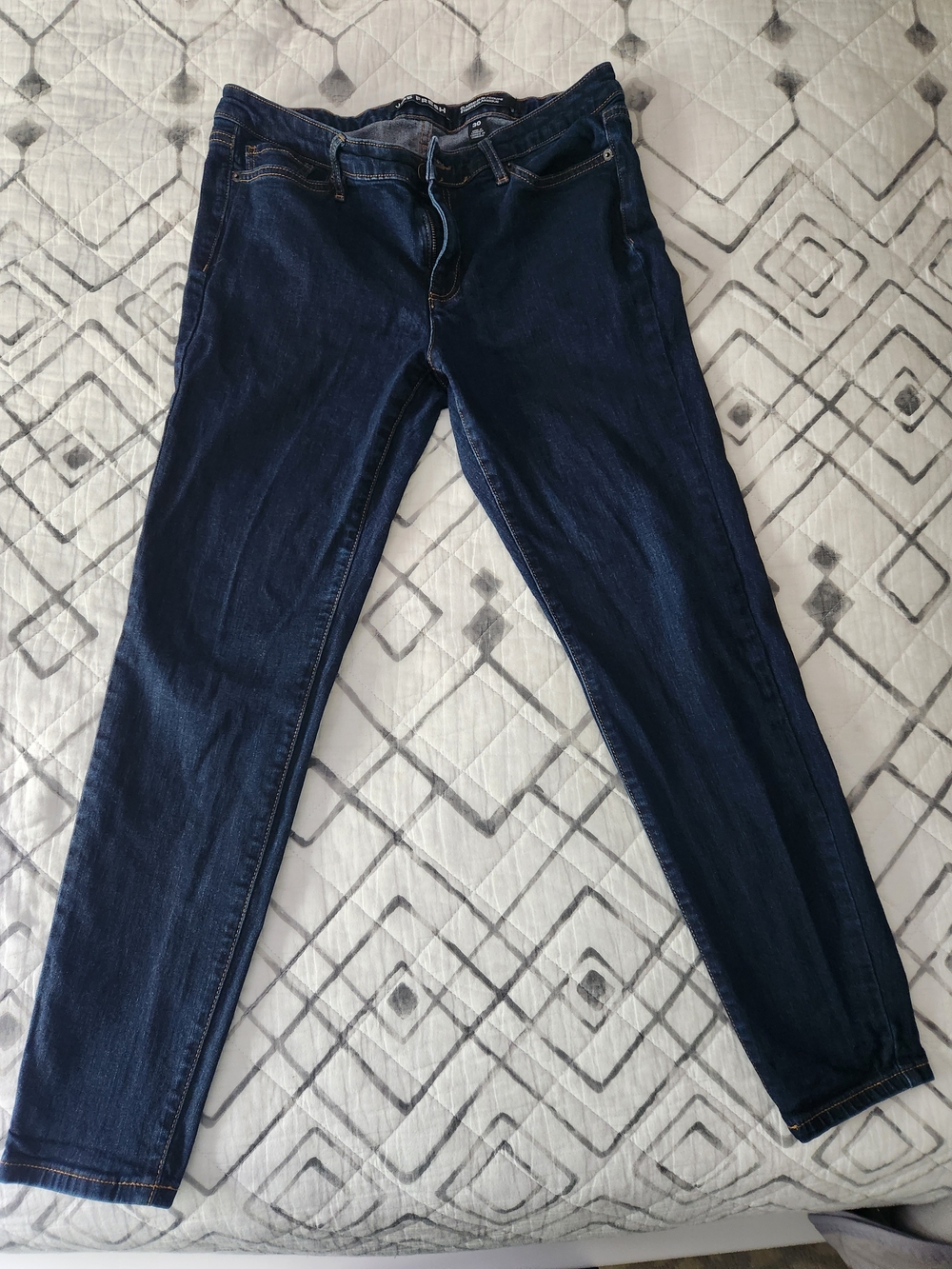 Joe Fresh Classic Slim Jeans - Size 30